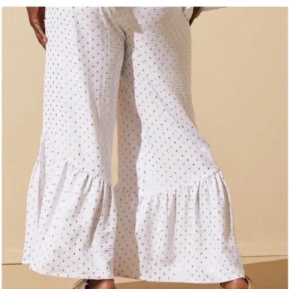 ASHLEY STEWART 2pc crop top & Bell bottom pants w/ gold foil diamond shape - Picture 5 of 11